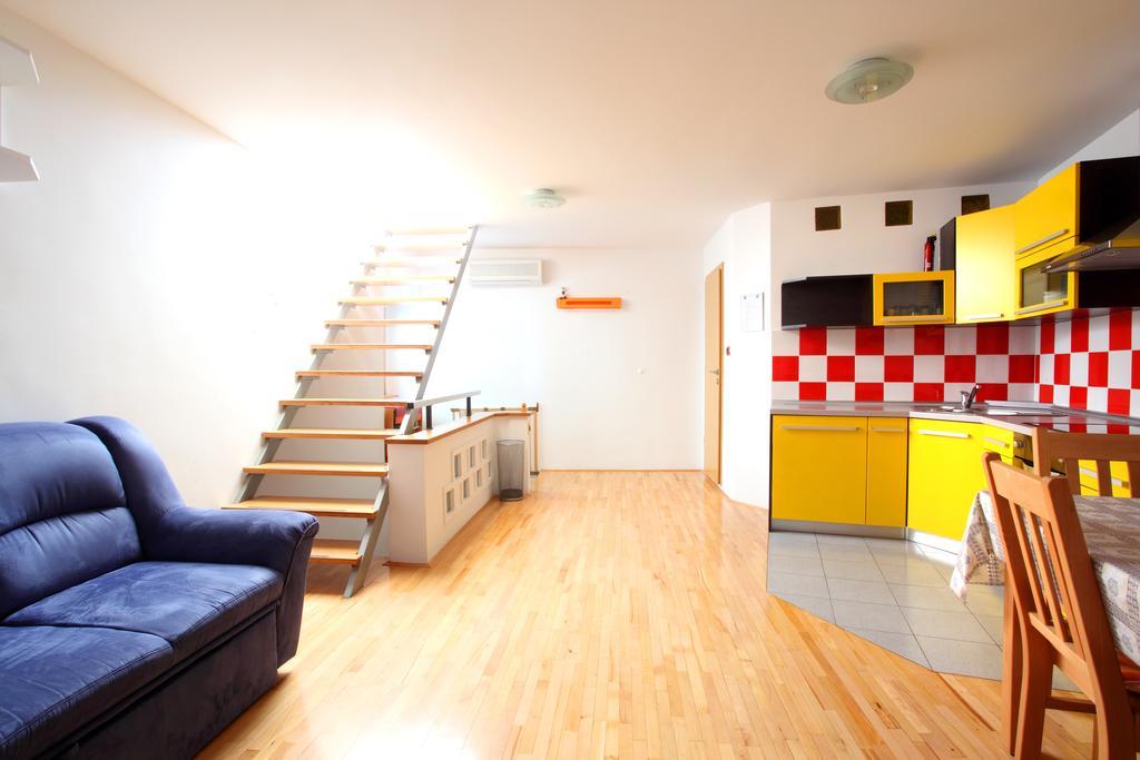 Penthouse Alma Vivoda Piran Kültér fotó